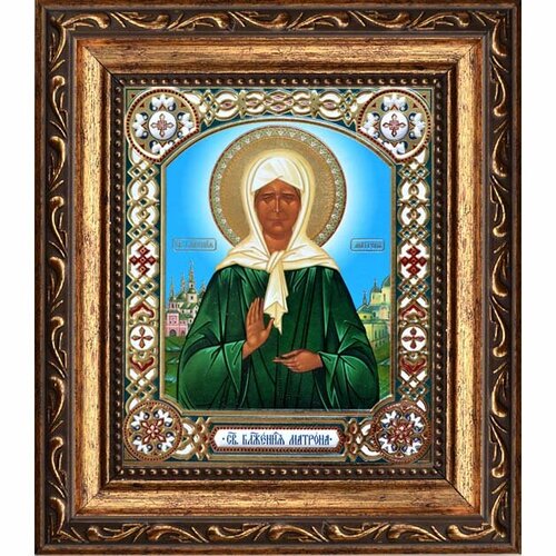 Икона святой Матроны на фоне Москвы. матушка матрона