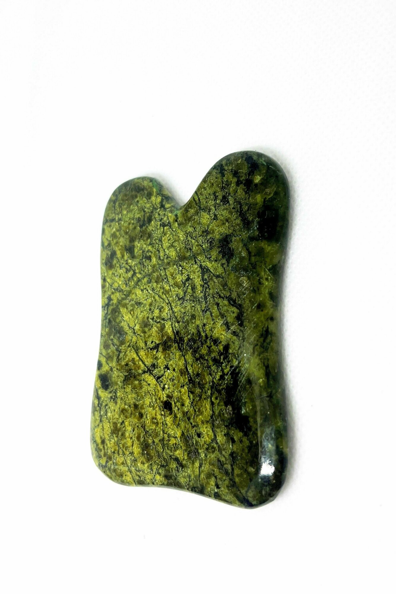 Скребок гуаша камень змеевик / массажер для лица натуральный камень