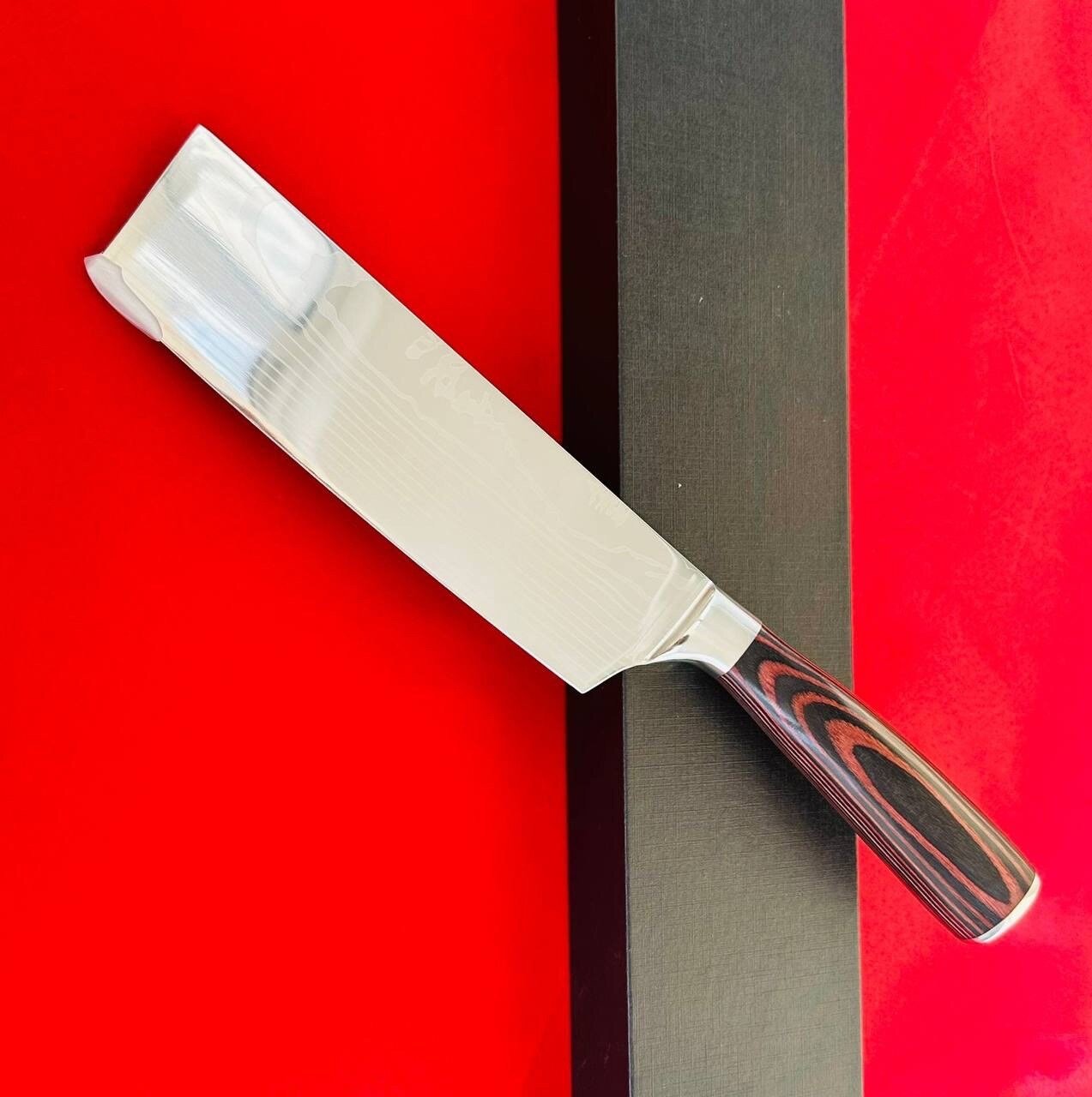 Японский кухонный нож -топорик Сантоку