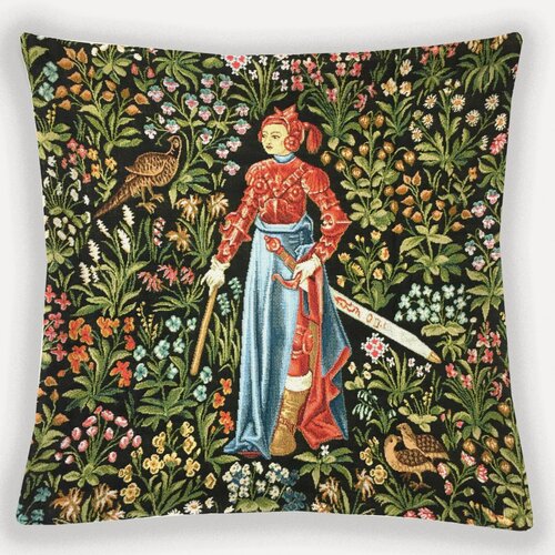 Изображение товара Наволочка Декоративная Гобеленовая 45х45 "Портрет Дама воин"