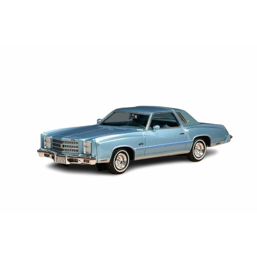 Chevrolet monte carlo 1976 light blue metallic