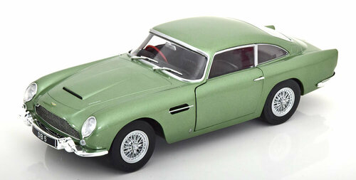 Aston martin DB5 1964 light green metallic