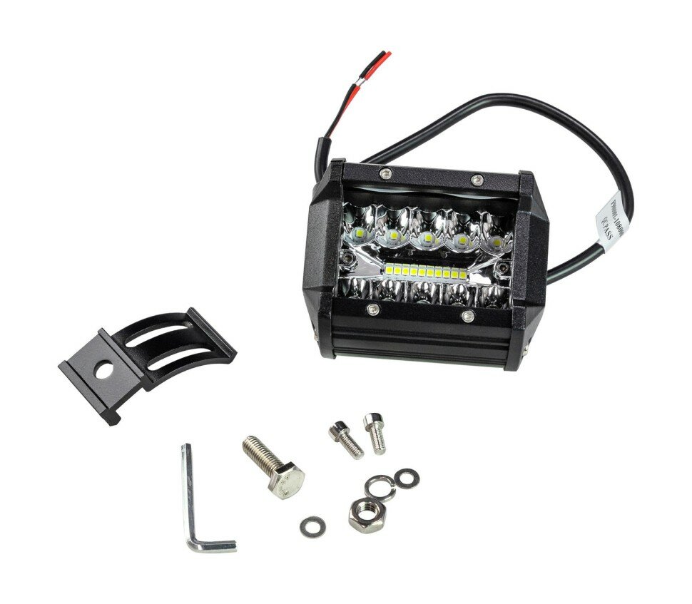 Прожектор светодиодный 20 диодов, 2400 лм, 9-60 В (Москва)