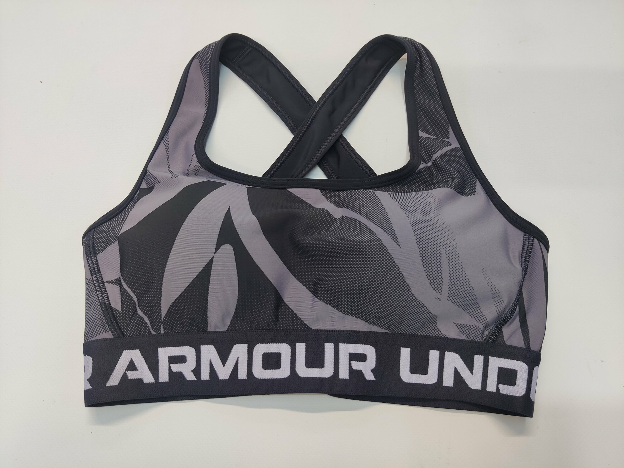 Топ Under Armour