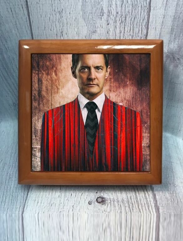 Шкатулка Твин Пикс, Twin Peaks №3