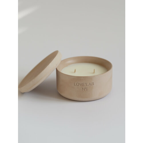 Свеча ароматическая LOVE'LAB №1 в подсвечнике, с крышкой, бежевая, арт. SHBEZH112