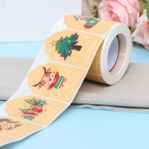 SUI Наклейки крафт в рулоне Новогоднее настроение300 шт4 х 6см 485₽