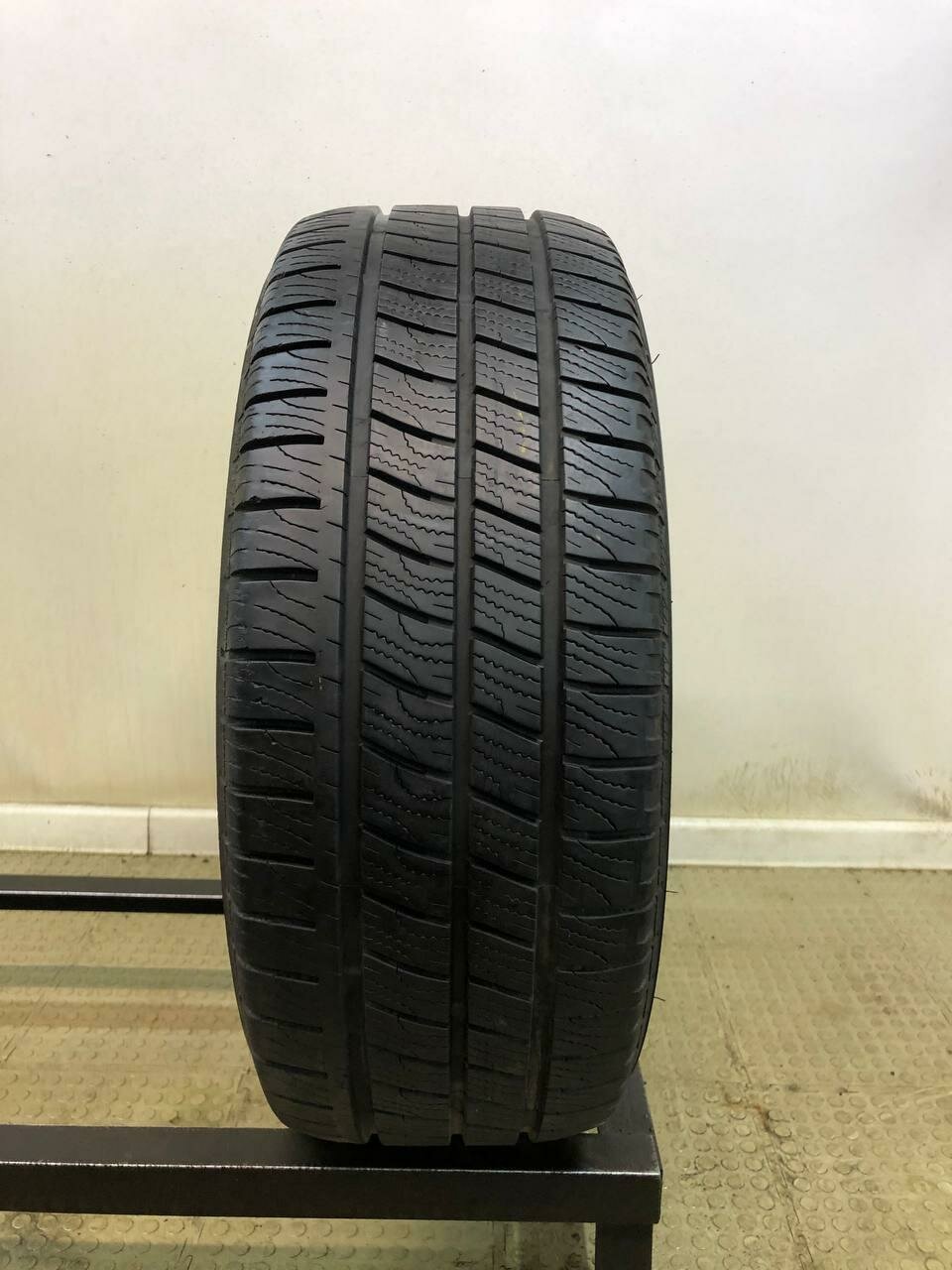 Goodyear Cargo Vector 2 225/55 R17 БУ Шины Летние