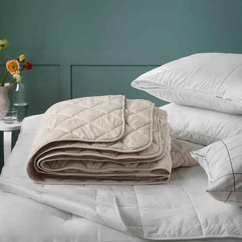 Изображение товара Одеяло икеа брокфанкиа (IKEA BROKFUNKIA), облегченное, 1.5-спальное, бежевое, 150 х 200 см