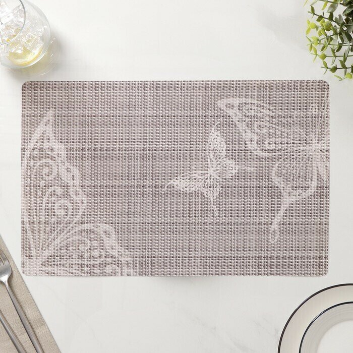 фото Салфетка сервировочная на стол «Бабочки», 26?41 см (4 штуки)