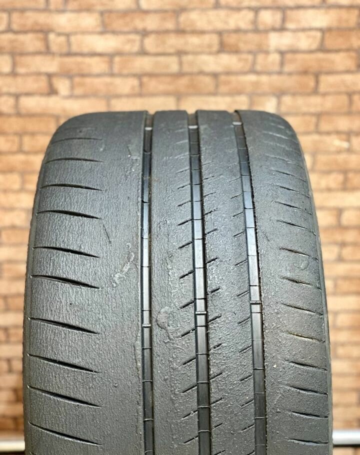 Michelin Pilot Sport Cup 2 305/30 R20