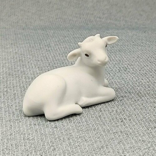 Статуэтка Бычок (телёнок), бисквит, роспись, Императорский фарфоровый завод (ИФЗ), форма - Никольская М. Ю, Россиия, 2010-2020 гг.