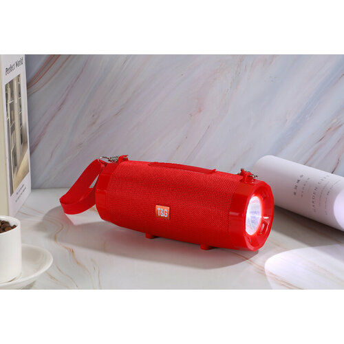 Портативная колонка 535 с фонариком Беспроводной динамик с блютуз Колонка на ремешке с LED фонарем Уличный динамик Колонка с поддержкой радио FM bluetooth колонка 145000₽