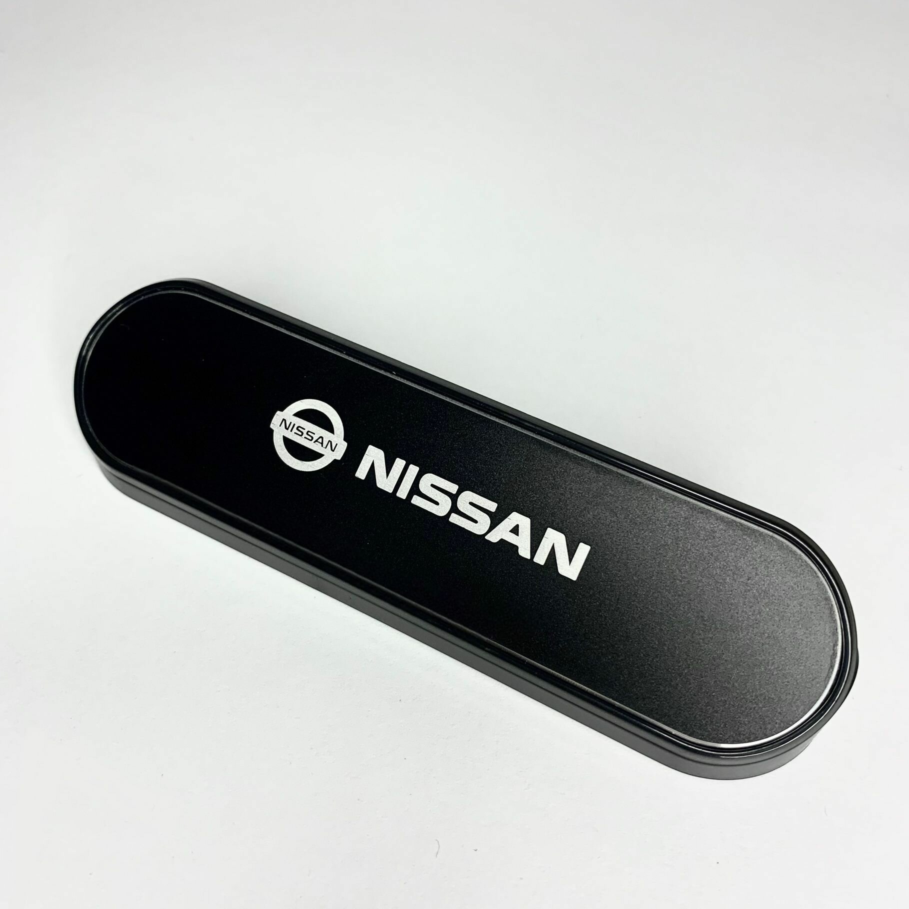 Автовизитка парковочная с уникальным дизайном для автомобиля NISSAN/Автовизитка NISSAN/Автовизитка для автомобиля