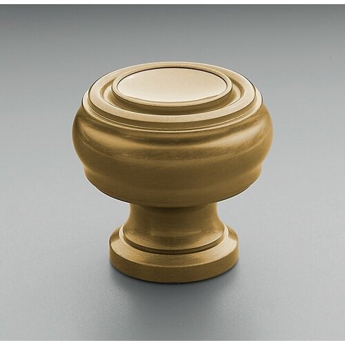 Ручка-кнопка Restoration Hardware Gilmore Gilmore d32 Aged Brass 24070471 BRSS 3540₽