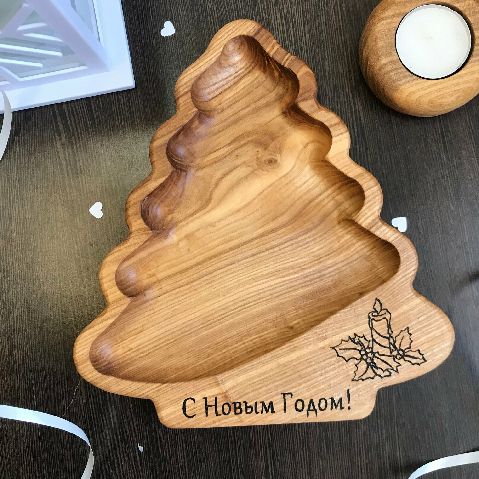 Конфетница новогодняя ёлочка из цельного натурального дерева 21*21см