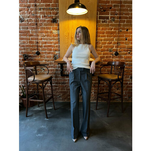 Брюки  To woman store, прямой силуэт, повседневный стиль, карманы, размер S, серый, серебряный