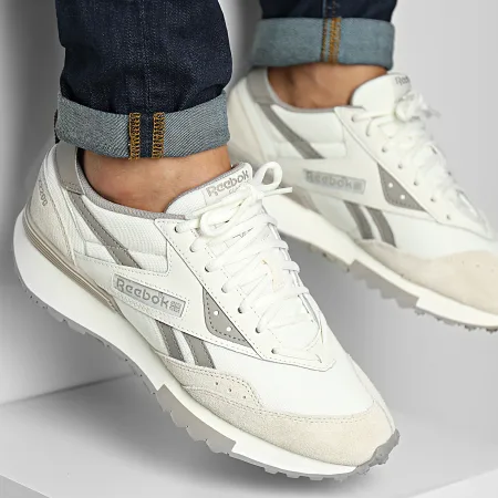 Кроссовки Reebok LX 2200, размер 6,5 US, бежевый