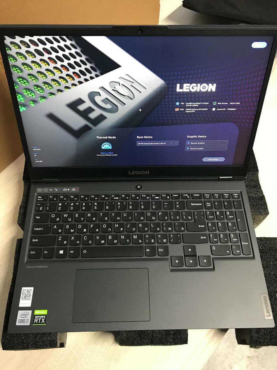 Ноутбук Lenovo Legion 5 Gen 6 15.6" FHD IPS/Core i7-10750H/16GB/512GB SSD/GeForce RTX 3050 Ti 4Gb/DOS/RUSKB/черный (82NL000MRK)