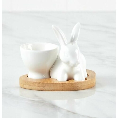 Набор пасхальный из подставки для яиц и солонки Кролика и с деревянной основой 3099₽