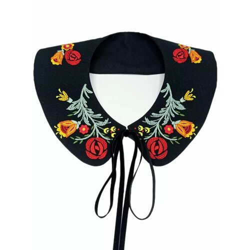 Воротник съемный с вышивкой льняной