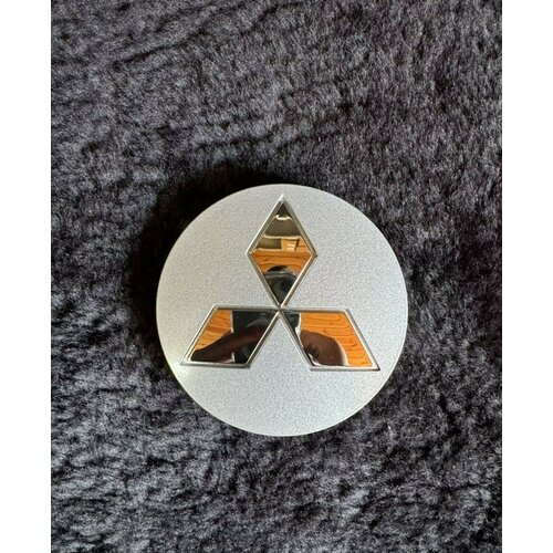 Ступичные колпачки крышки и заглушки на оригинальные литые диски Мitsubishi Раjеrо III 550₽