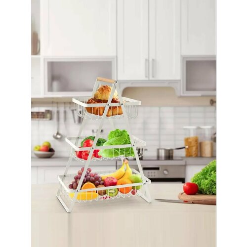 Трехъярусная металлическая фруктовница