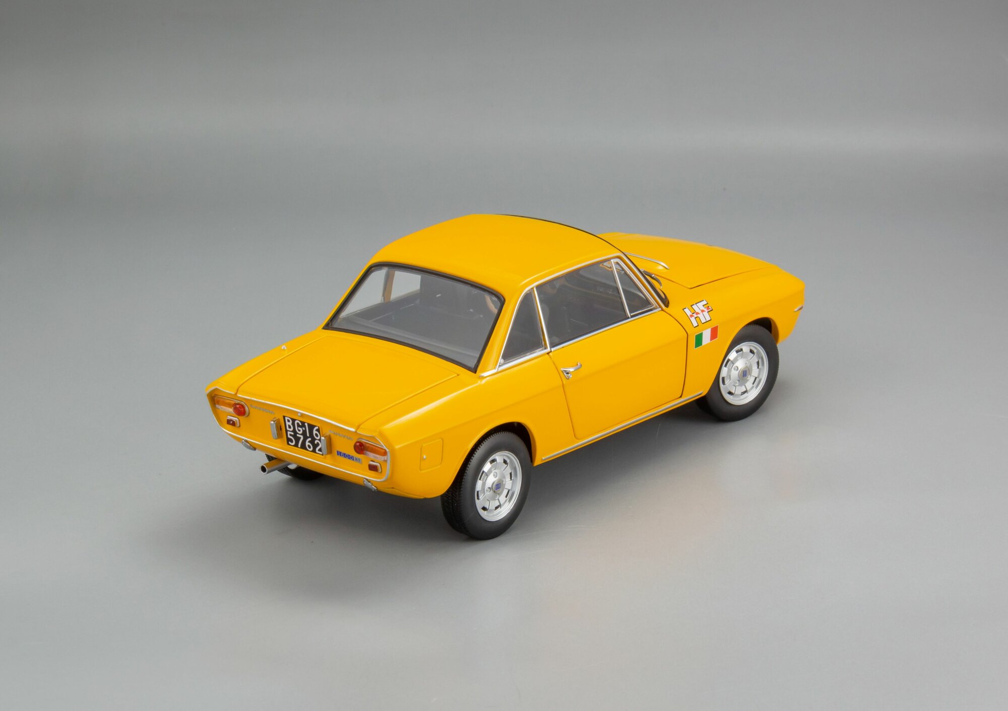 Масштабная модель Lancia Fulvia 1600 HF Lusso - 1971 — фото 1