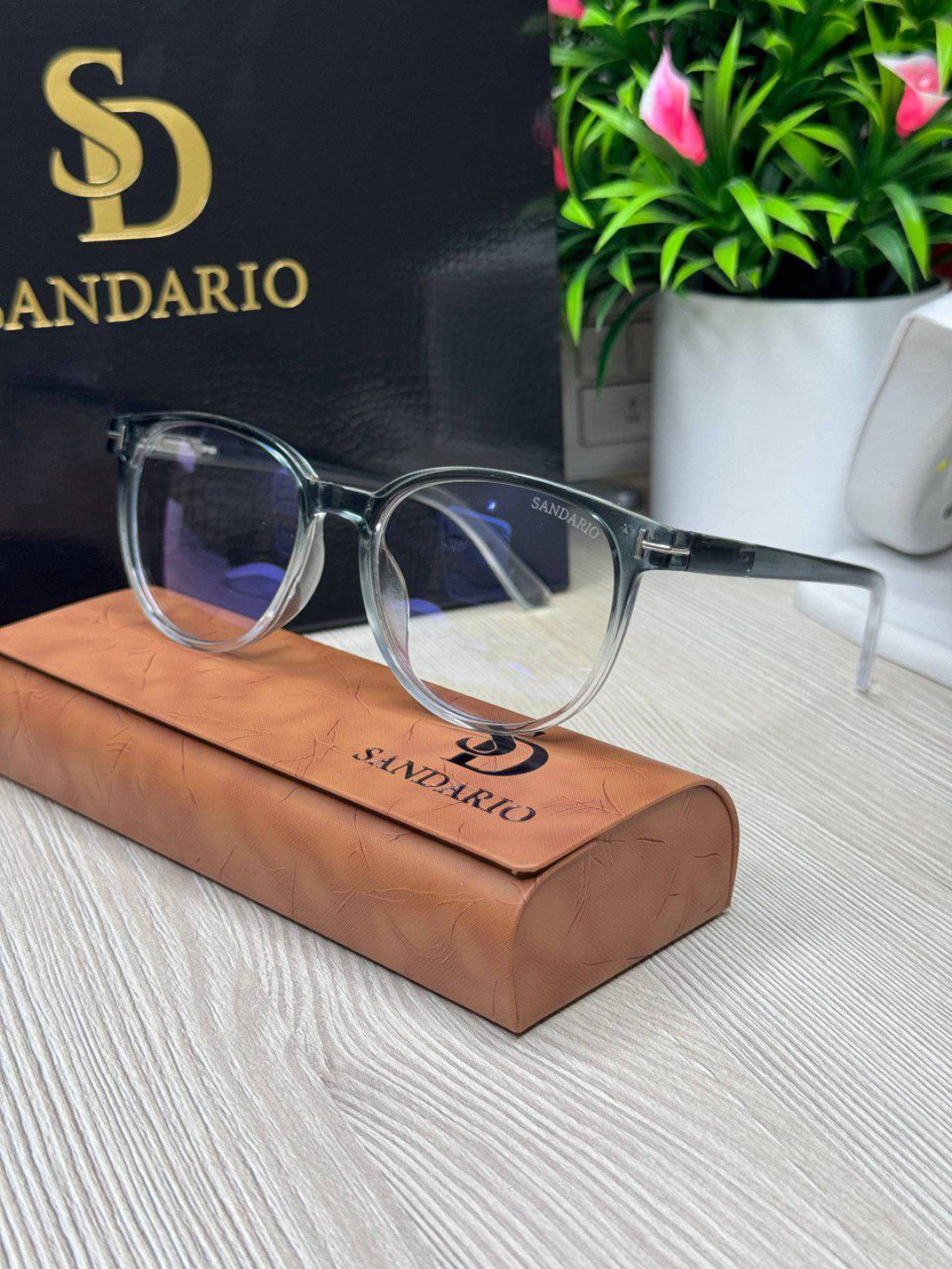 Солнцезащитные очки