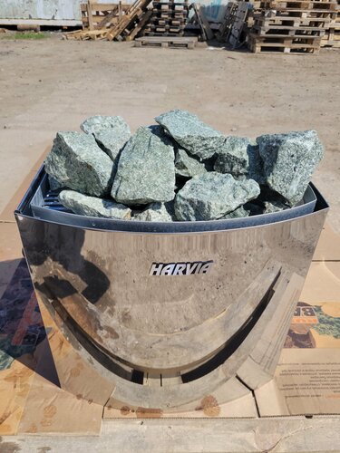 Изображение товара Жадеит колотый сорт Прима размер 7-12 см для печей бани и сауны упаковка 10 кг