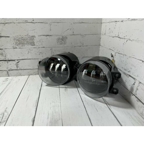 Светодиодные ПТФ LightWay Toyota 70W (белые/желтые) (7 линз)