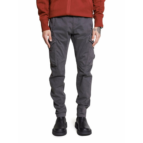 фото Брюки c.p. company, размер 52, серый