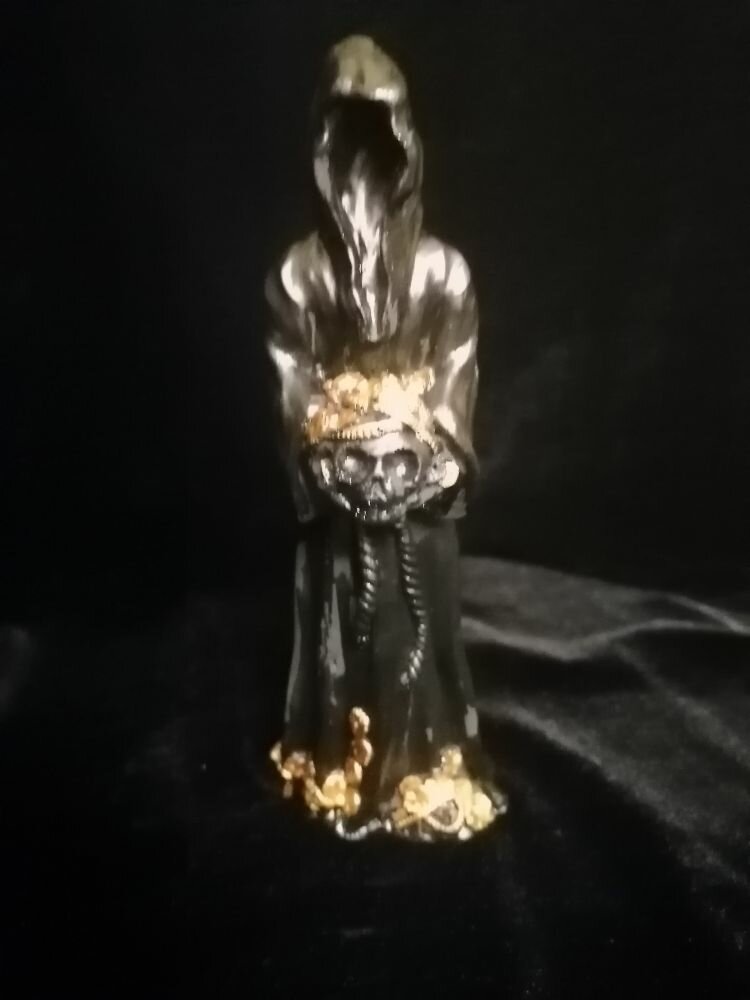 фото Статуэтка, на алтарь, для ритуалов, для рун