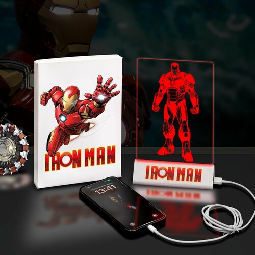 Ночник Светозар Железный Человек / Подарок ребенку, брату, сыну / Настольный 3д светильник повербанк 2600 mAh