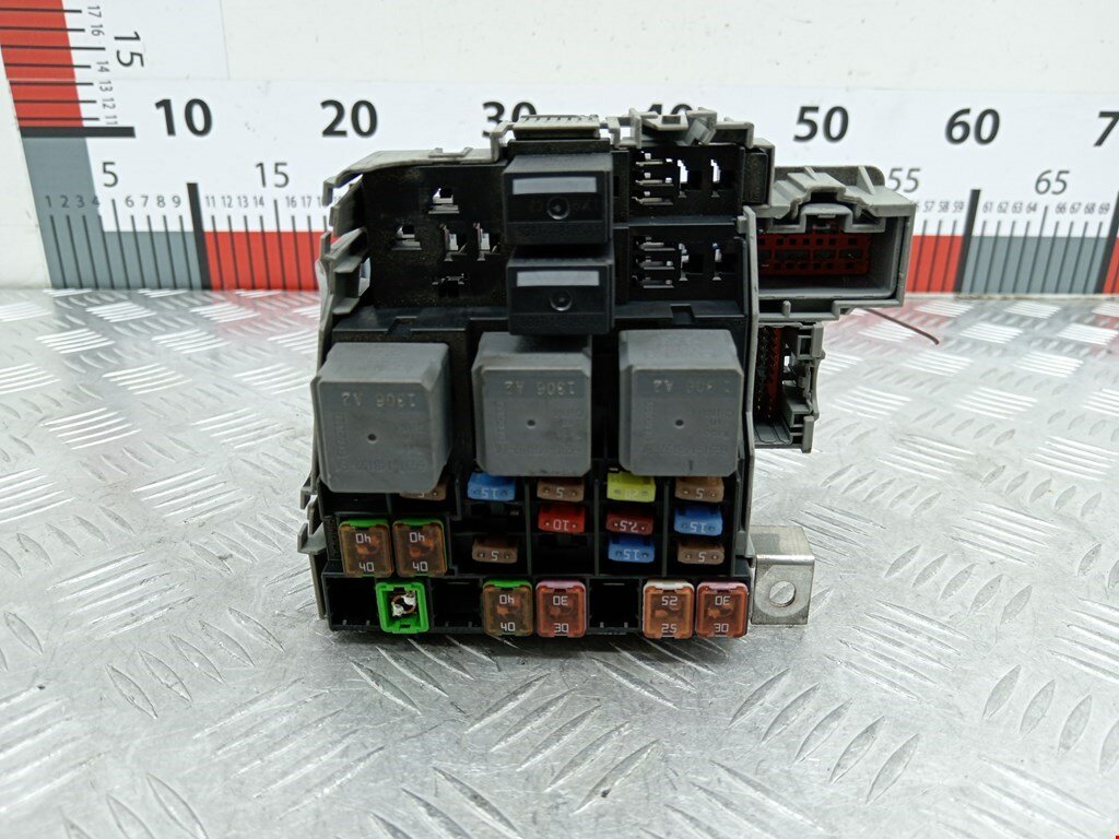 Блок реле Ford Galaxy 2 арт. 1791711