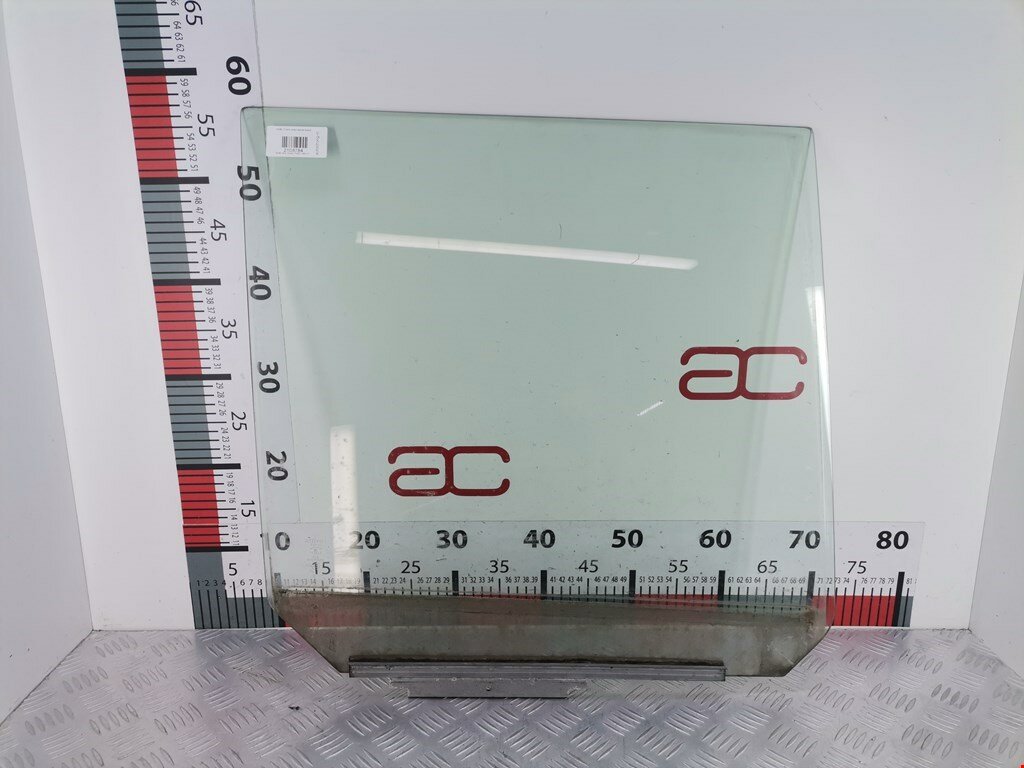 Стекло двери задней правой Toyota Land Cruiser Prado 2 (J90) 6811360100 арт. 2108784