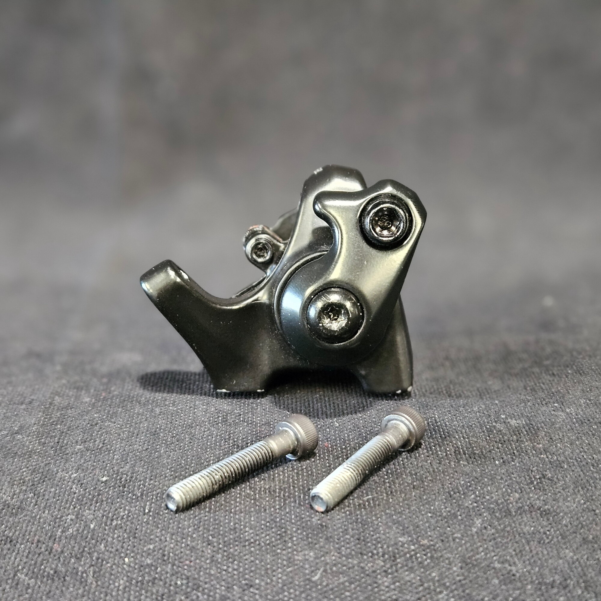 Калипер механический задний Tektro MD-C510R, колодки Shimano B-type, черный