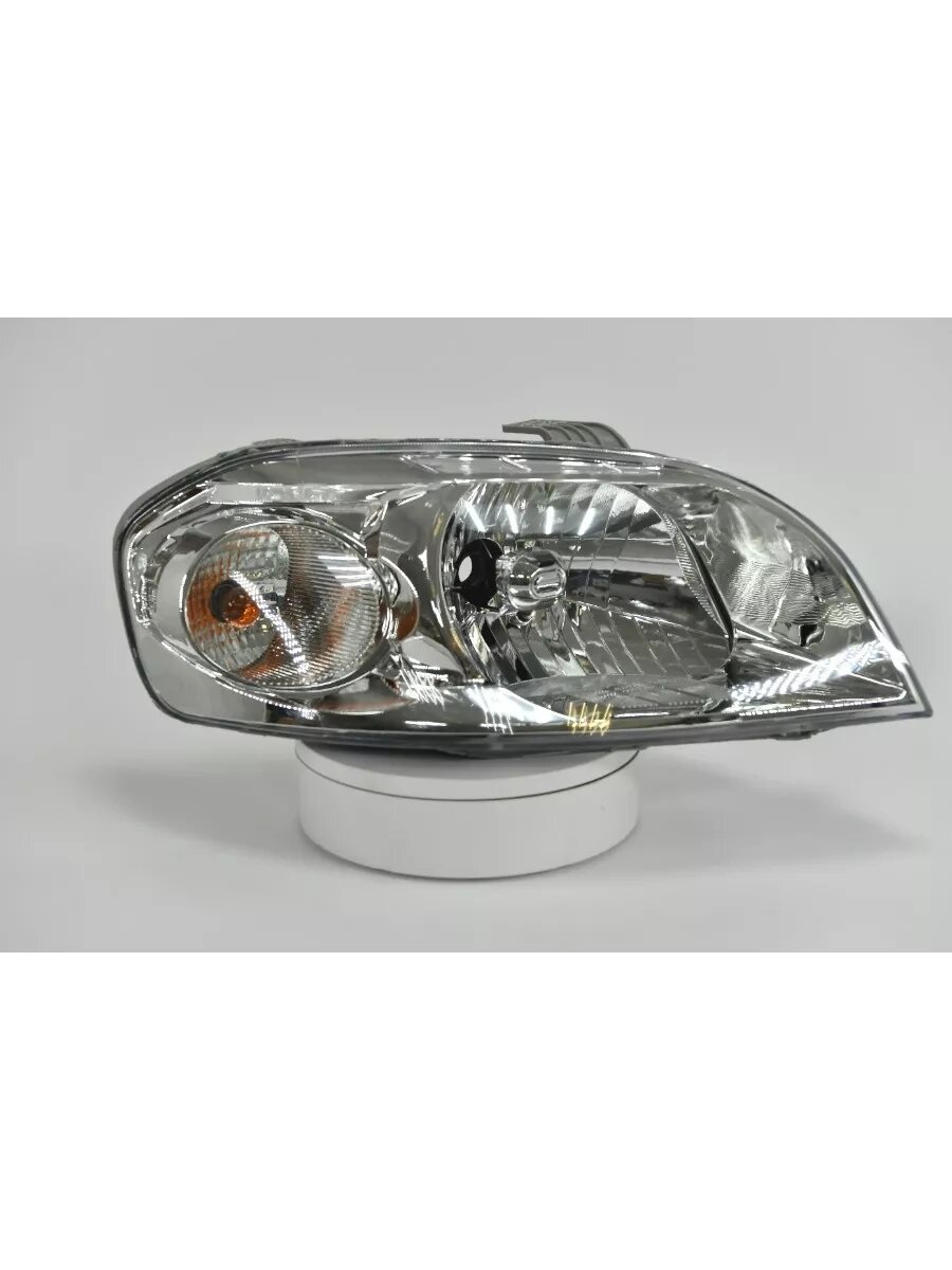 Фара правая не под корректор Chevrolet Aveo 4D (2005-2011) SHF-12069