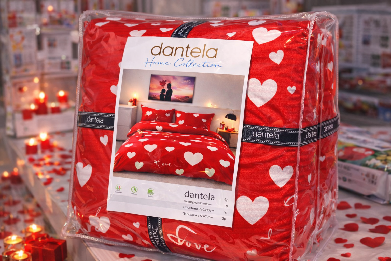 Постельное белье Dantela "Love Red", 2 наволочки, 1 пододеяльник, 1 простынь