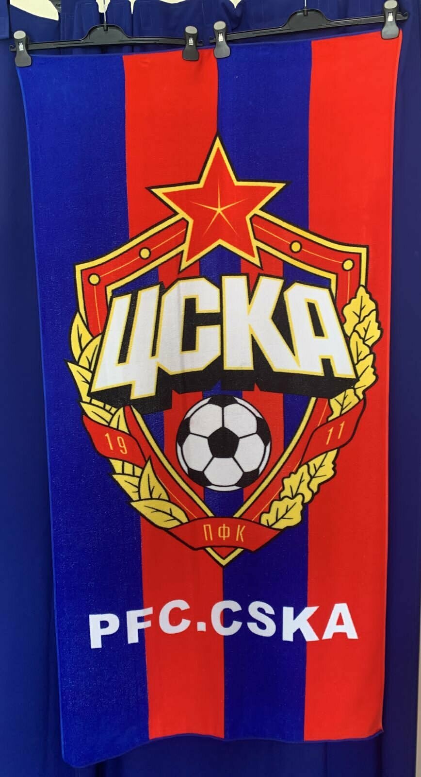 Для футбола ЦСКА полотенце футбольного клуба CSKA ( Москва ) размер длина 140 см ширина 70 см пляжное