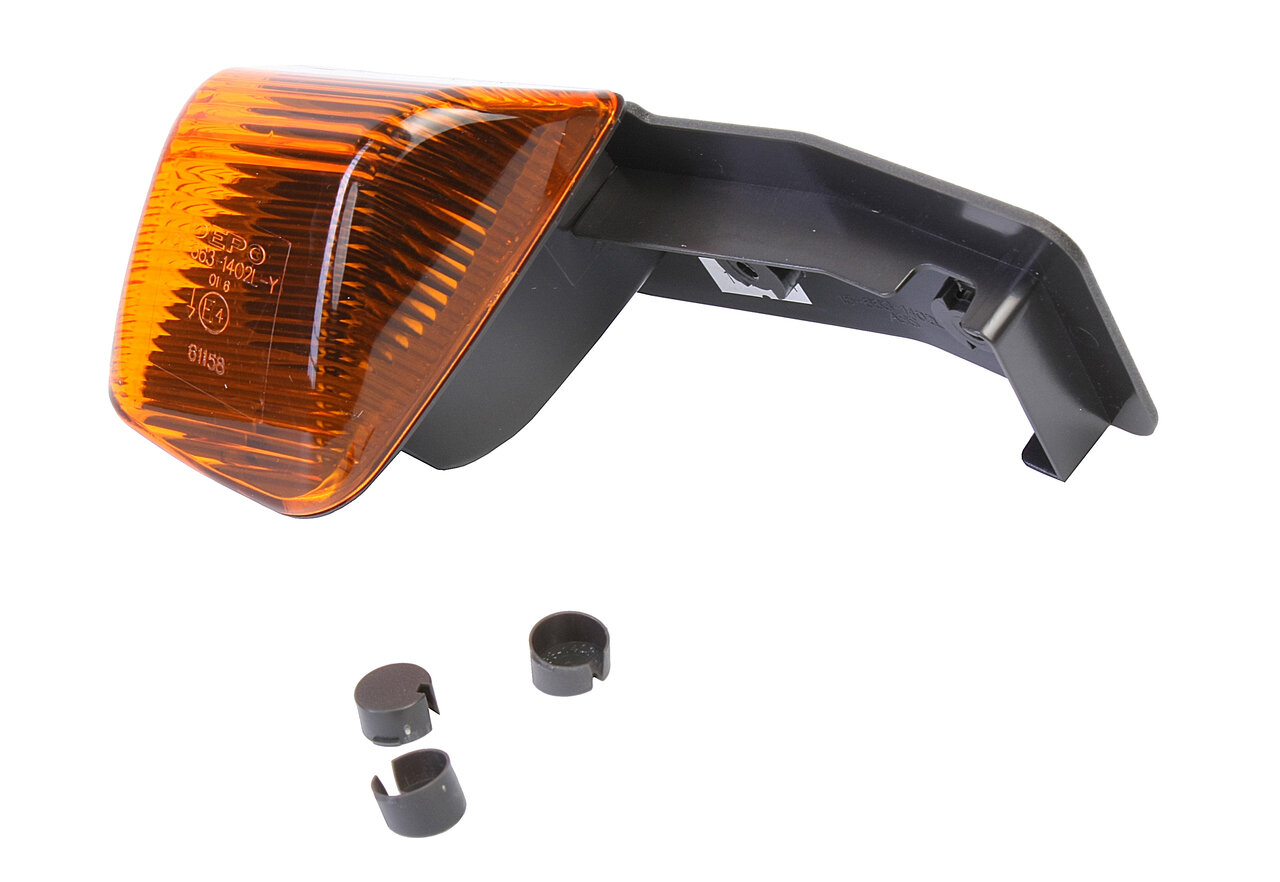 фото Повторитель поворота IVECO Stralis левый (с кронштейном три отв.) DEPO