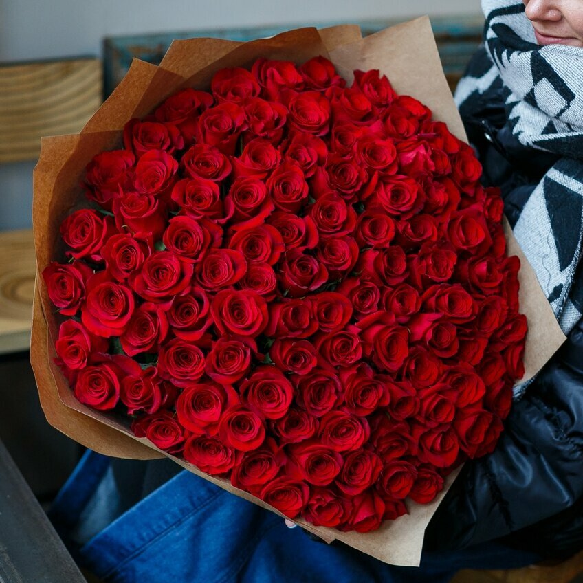 101 роза фото Букет Композиция Flowerstorg из 101 красной розы N116 - купить в интернет-магази