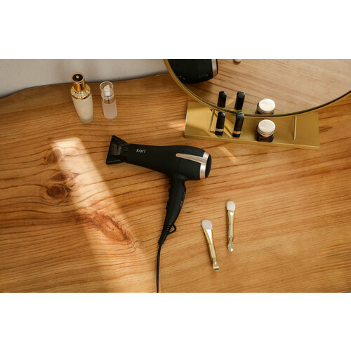 Фен для сушки и укладки волос kari 189900₽