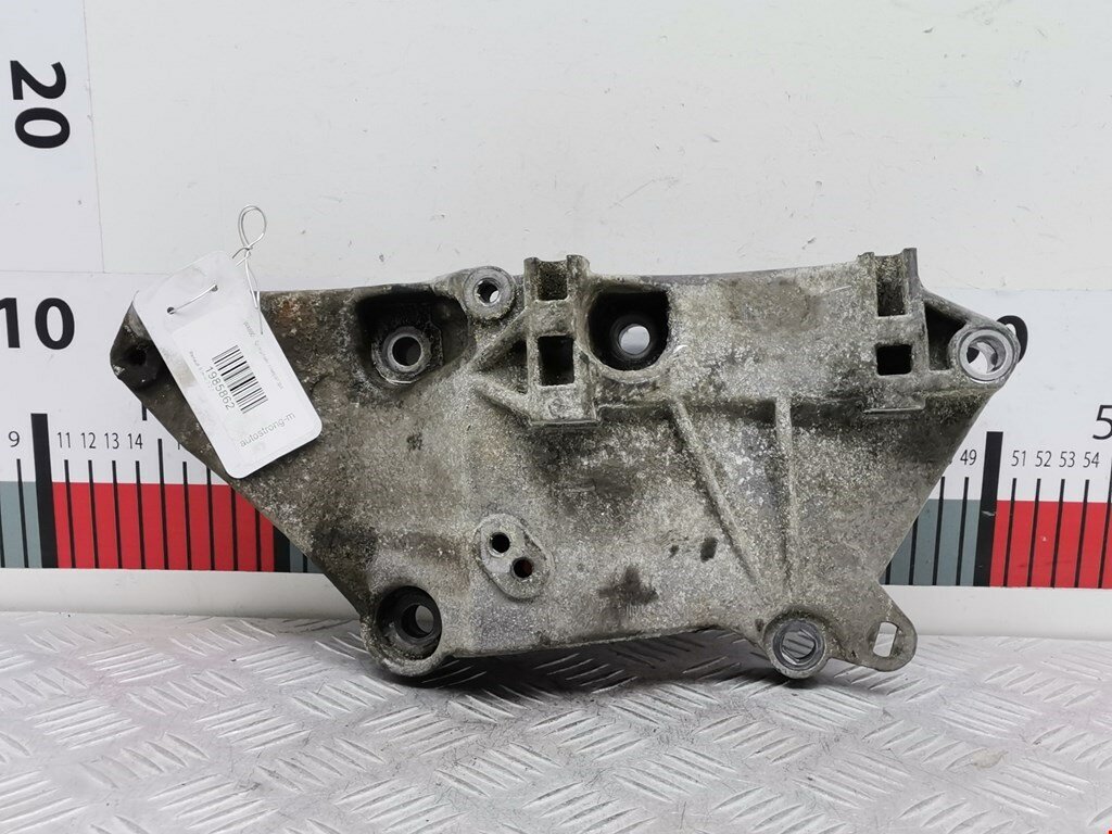 Кронштейн генератора Renault Scenic 2 8200100148 арт. 1985862