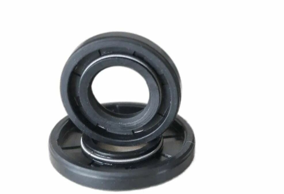 фото Сальник коленвала для китайской бензопилы 5200 /52 сс (пара), чеглок(500)