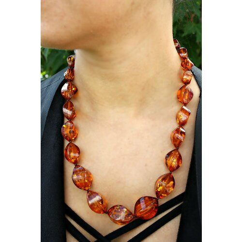 Бусы, длина 55 см