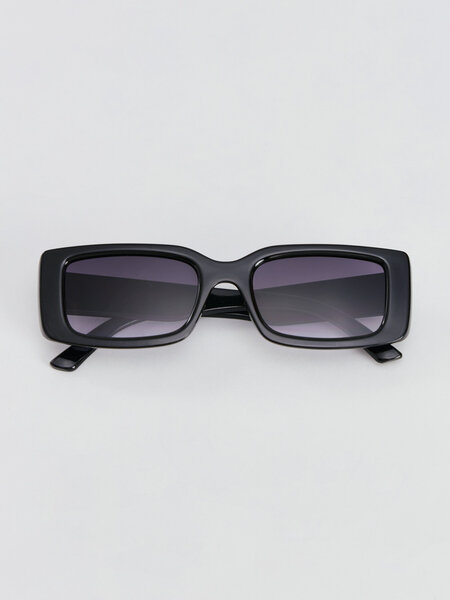 Солнцезащитные очки Zarina, черный