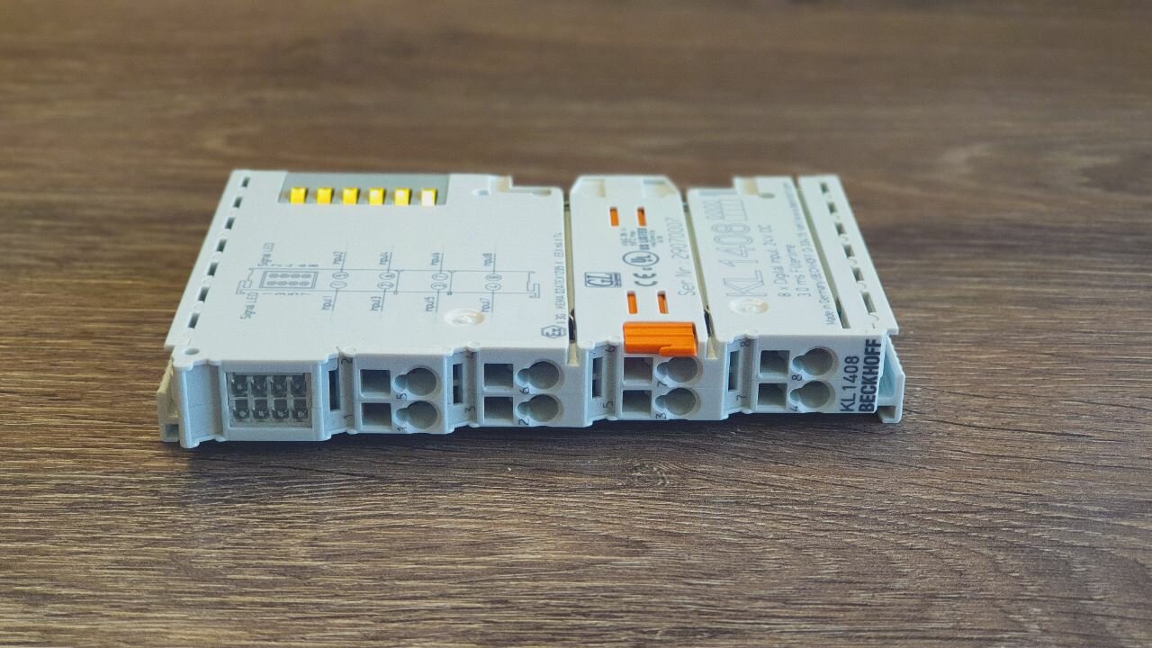 Beckhoff KL1408 Шинный терминал 8-канальный цифровой вход 24 В постоянного тока 3 мс 1-проводное соединение
