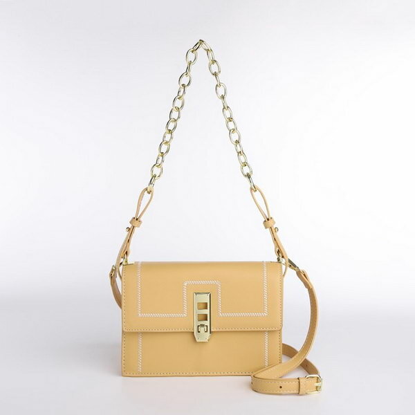 фото Сумка-мессенджер на застёжке, цвет жёлтый