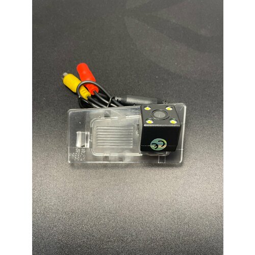 Камера заднего вида для Hyundai Solaris Sedan II 2017 - по н в 1150₽